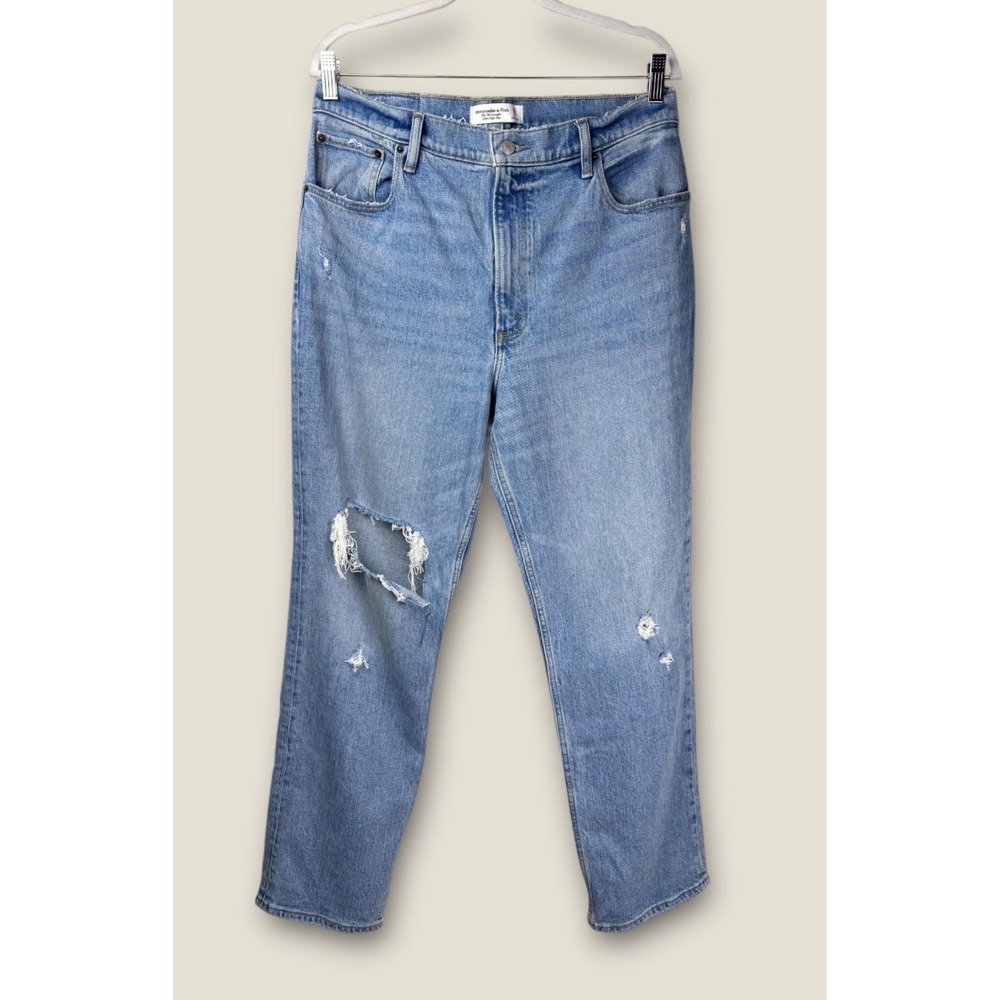 Abercrombie & Fitch The 90s Straight Ultra High Rise Light‎ Wash Jeans 31/12R